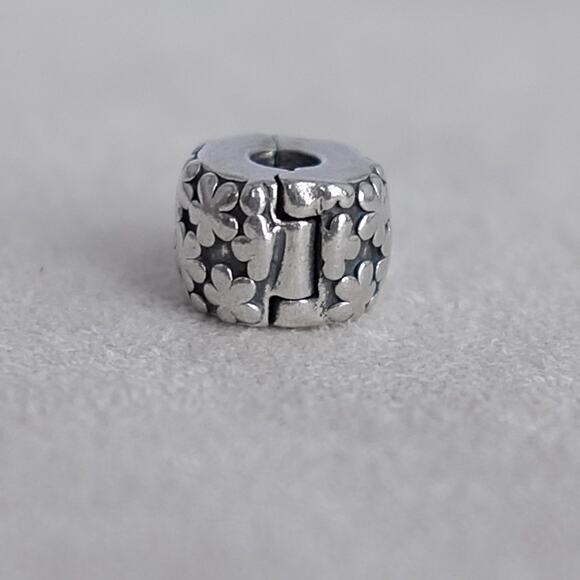 Pandora Sterling Silver Flowers Clip Charm 790533 Retired 925 Floral Stopper - Picture 3 of 5